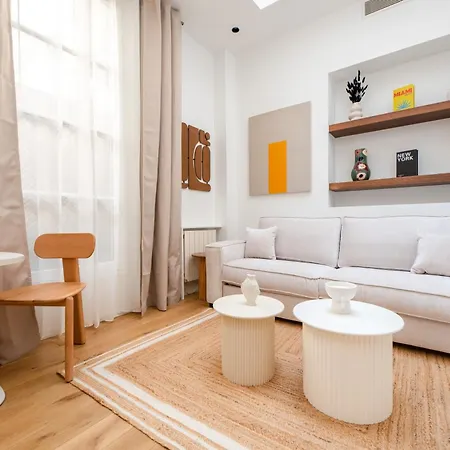 Cia - Elegant Flat Sentier, Grands Boulevards Parigi