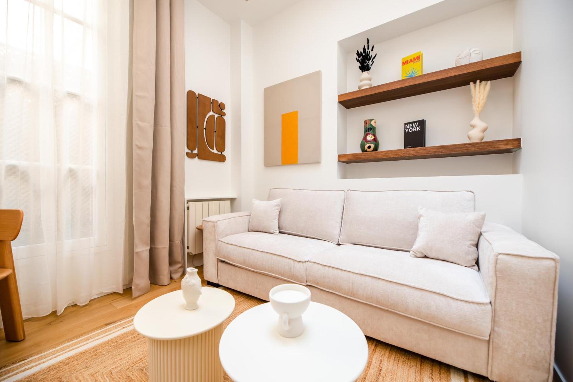 Apartment Cia - Elegant Flat Sentier, Grands Boulevards Paris